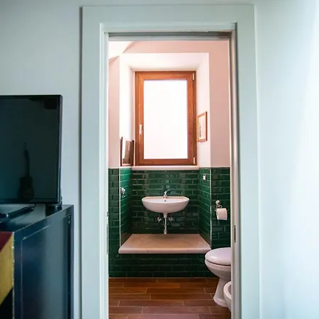 Redmood Bed and Breakfast Μπαρλέτα