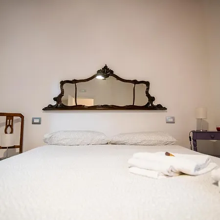 Redmood Bed and Breakfast *